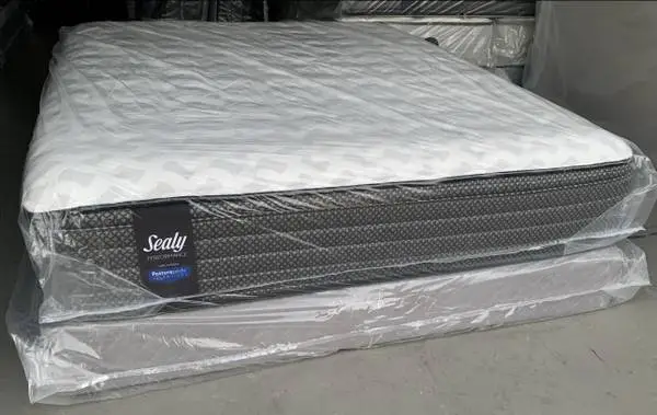 BRAND NEW queen size euro top Sealy Performance