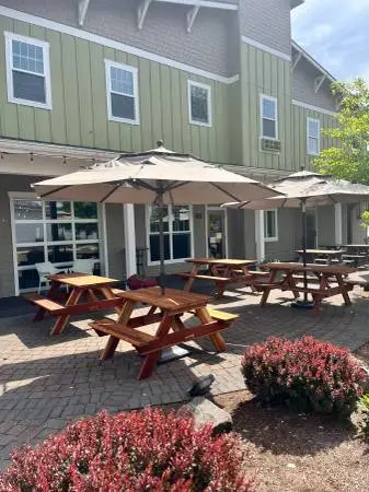 Redwood Northwest Picnic Tables and Benches