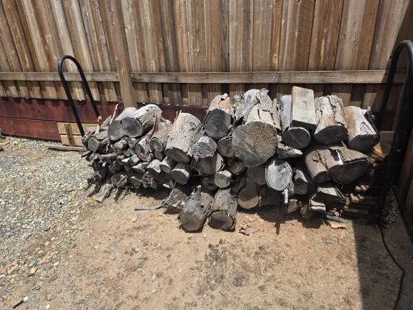 🪵 Full Rack of VERY Seasoned Camping Firewood + Rack🪵