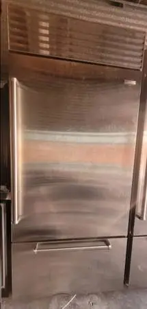 Subzero 36 ss bottom mount built in refrigerator