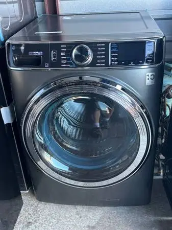 New Open Box GE Profile 28 Inch 5.5 Cu Ft Smart Front Load Washer