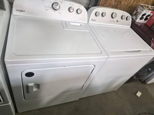 WHIRLPOOL WASHER DRYER SET
