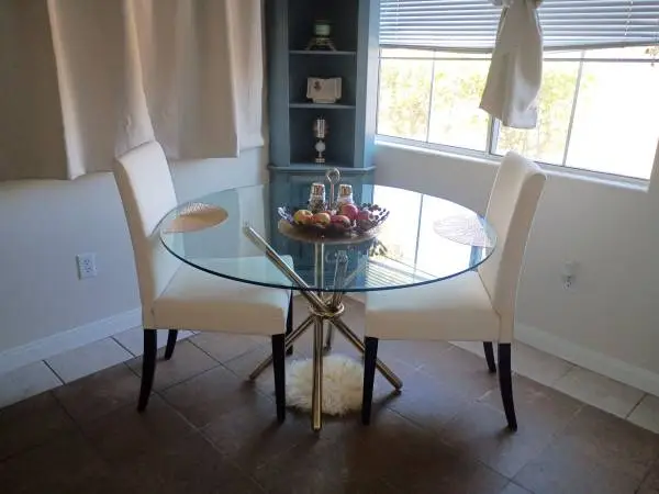 Dining set ($300)