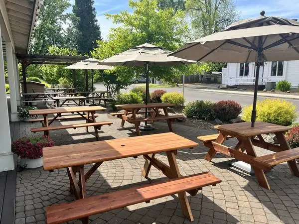 Redwood Northwest Picnic Tables and Benches