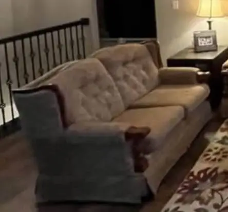 Vintage love seat
