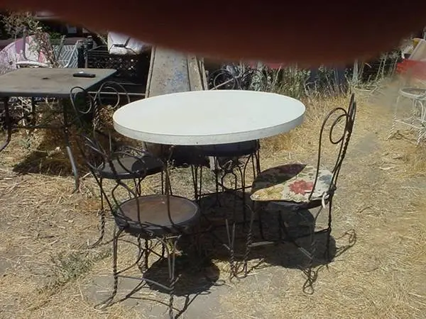 ice cream parlor table 4 chairs wrought iron