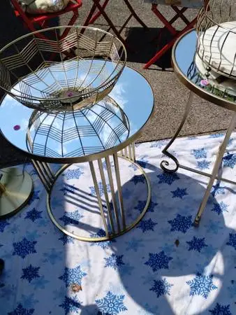 Gold metal mirrored accent tables