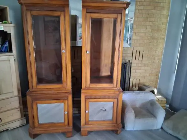 2 lighted curio cabinets