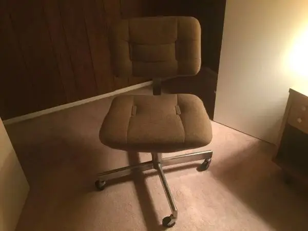 solid desk chair with chrome metal