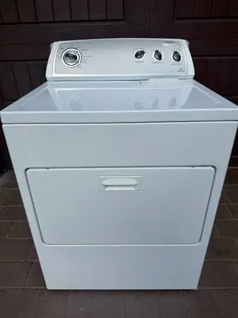 BRAND NEW CONDITION WHIRLPOOL DRYER