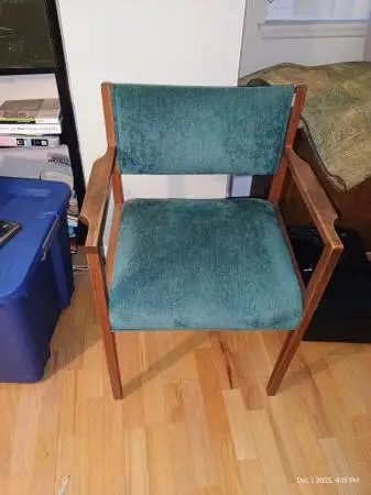 2 mid century modern chairs