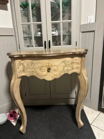 Gabberts entryway/ sofa table