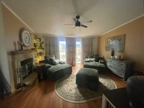 Chase sofas set