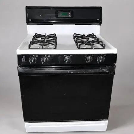 GE XL44 Gas Range/Oven - Must Go This Weekend