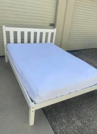 White Full Size Bed with Free Full Size Mattress
