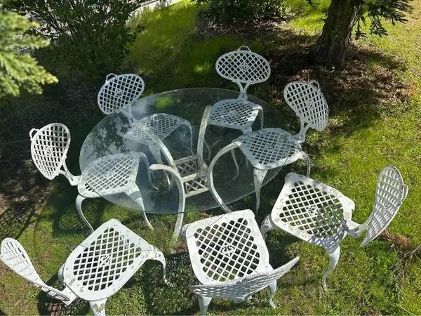 Thinline Furniture Patio Set with 7 Vintage Mid-Century Chairs + Table