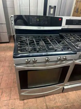 Kenmore Stainless Steel Gas Stove