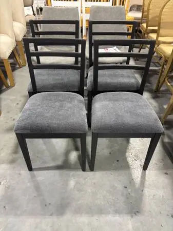 Ladder Back Dining Chair With Padded Seat Black (Set Of 4) Brand New