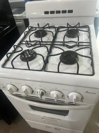 20 inch Amana Gas stove