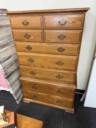 Tall Oak Chest Of Drawers, 7 Drawer, Dovetailed Drawers
