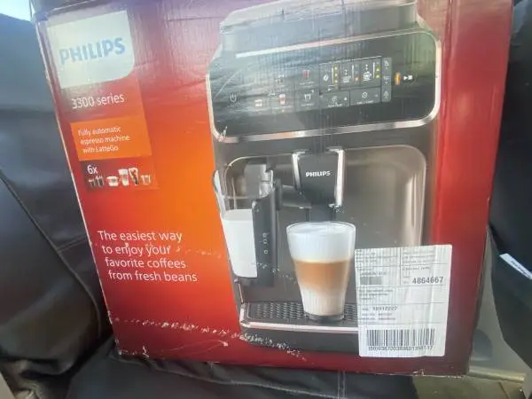 Brand New Unnused Philips 3300 Fully Automatic Espresso and Coffee Machine with