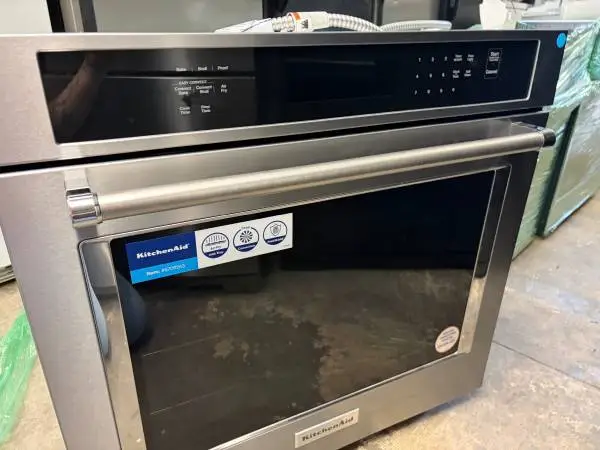 NEW Kitchen Aid 30 Wide Built In Wall Oven Stainess Steel