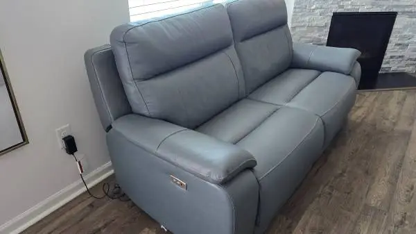 REAL ITALIAN LEATHER LIVINGROOM FURNITURE SET