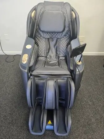 🔥Open Box Floor Model Daiwa Rumba Massage Chair - Warranty Included🔥