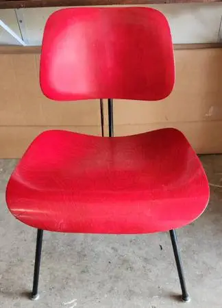 Eames Molded Plywood Dining Chair Metal Base (DCM)