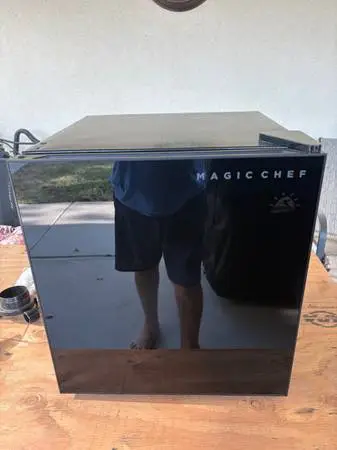 Magic Chef Mini Fridge