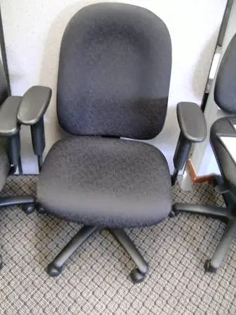 *1 NEW in Box Blk Exec High Back Desk office chair MSRP $515