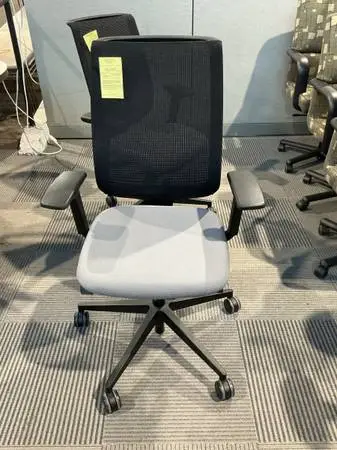 Steelcase Reply Office Chair w/ Gray Fabric Seat and Black Mesh Back