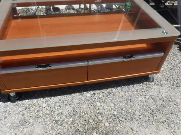 Contemporary Coffee Table Like New