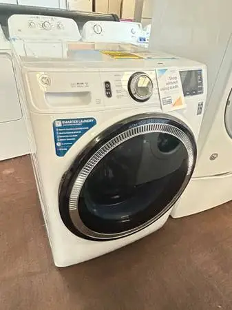 GE Digital Washing Machine White