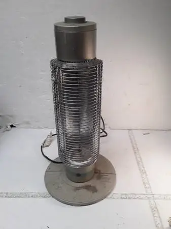 MegaHeat Electric Tower Heater Model#MH-G420A In Great Condition.