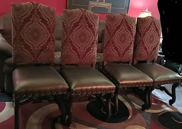 4 beautiful dining chairs