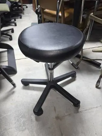 EXAMINATION STOOL