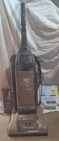 Vacuum cleaner - Self propelled HEP filter
