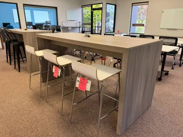 Steelcase Standing Height Conference Table / Meeting Tables