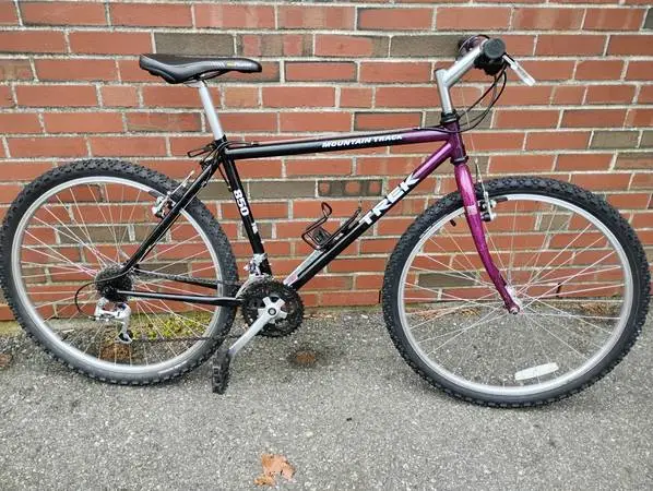 ** TREK 850 MTB 18 size Small-Med**overhauled**