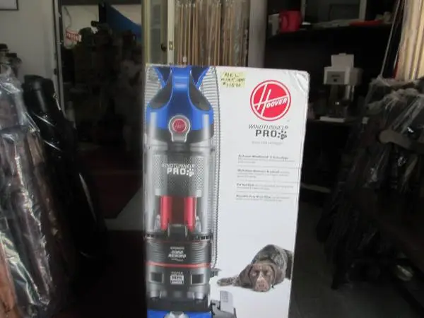 BRAND NEW in box HOOVER WINDTUNNEL 3 PET VACS