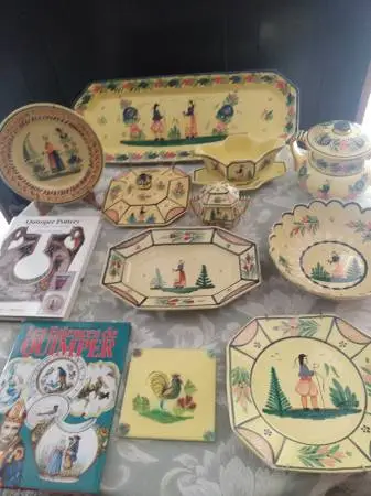 COLLECTION ANTIQUE FRENCH QUIMPER 10 PIECES +2 BOOK  PLATES BOWL SUGAR
