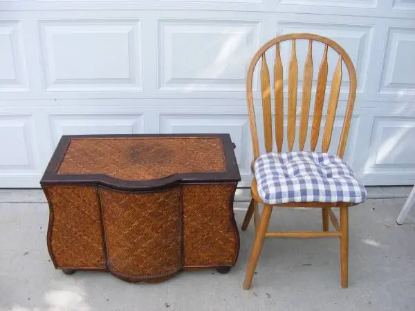 Rattan-style storage chest