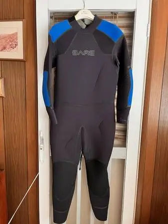 Scuba Gear: BARE Full (5mm) Wetsuit (Mens XXL) w/Cold Water Hoody