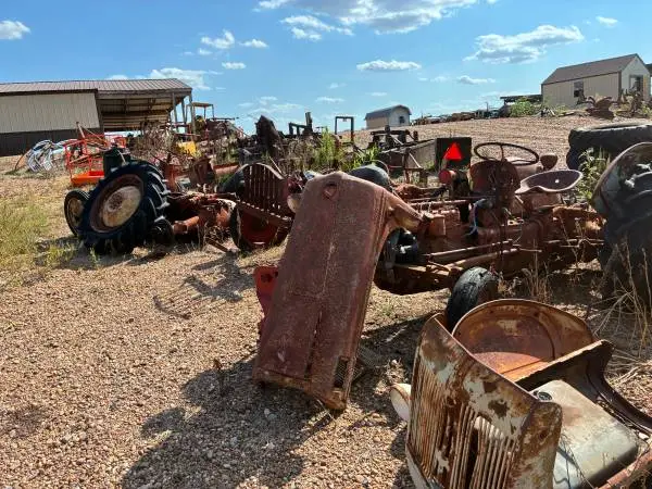 Ford 2n, 9n, 8n and Jubilee Tractor Parts