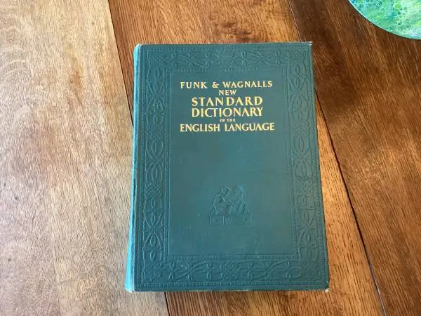 Huge 1962 Funk Wagnalls Dictionary