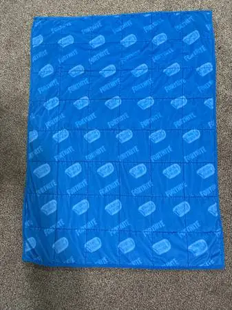 FORTNIGHT kids WEIGHTED blanket. LIKE NEW. OBO