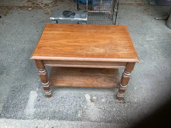 Oak end table