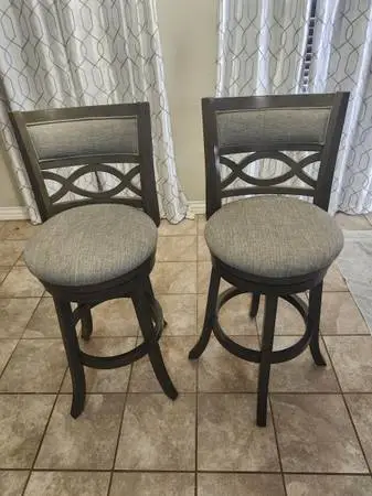 Swivel Bar stools