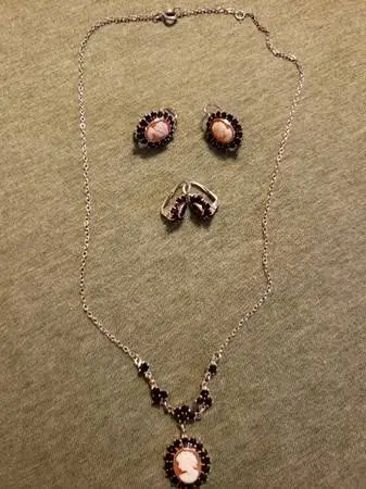 Vintage Czech Rose Garnet Cameo Jewelry Set